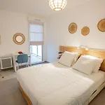 Bel Appartement T2 Neuf Avec Terrasse - Fr-1-553-292