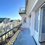 Appartement Spacieux Au Coeur De Berck-Plage Avec Balcon Et Parking - Fr-1-646-82