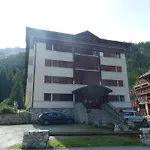 Appartement Skis Aux Pieds 3 Pieces Val D'Isere - Fr-1-411-972