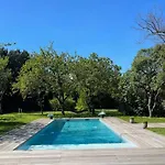 La Rochelle Exceptional Property, Park, Pool,