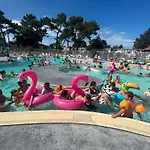 Camping Paradis Les Galets De La Molliere