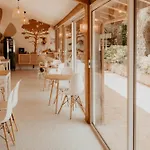Hotel La Ferme D'En Chon