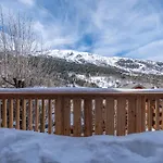 Location A Meribel : Charmant Appartement En Location Saisonniere - Fr-1-613-122