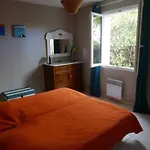 Maison Lumineuse Avec Jardin