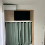 Nouveau Studio -Clim -Grand Lit Et Terrasse