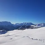 Apartment 70 M2 - 3 Rooms - 6 People - Ski-In Ski-Out