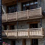 Chalet D'Exception Courchevel, 12 Pers, Prestations Haut De Gamme - Fr-1-575-238