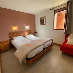 Villa 6 Personnes Climatisee Avec Terrasse 400 M De La Plage V0782
