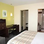 Logis Hotellerie Les Brisants , Restaurant J M Perochon