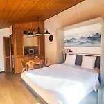 Studio Les Granges - Vue Montage Et Village, Centre La Clusaz - Aravistour