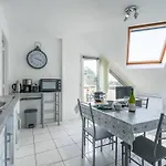 Studio Confortable A 500M Des Plages De Carnac - Balcon Sud, Tv, Parking - 2 Pers, 2* - Fr-1-477-181