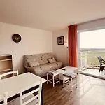 Studio Du Golf, Standing, Piscine, Foret Et Ocean