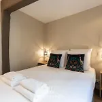Emeraude Cozy Nest 3 Heart Of Historic District 2 Guests