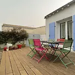 Maison Avec Jardin, Sauna Et Proche Plage A Chatelaillon, 6 Couchages - Fr-1-246-600