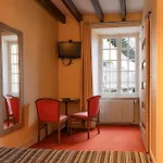 Auberge Le John Steele