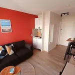 Joli Studio Renove Face A L'Ocean Balcon & Wifi