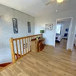 Penthouse Au Coeur De Lorient Avec Terrasses, Spa, Parking Securise Et Proche Des Plages - Fr-1-349-225