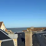 Mulberry Duplex Appartement Bien Equipe 2 Chambres Petite Vue Sur Mer Plein Centre D'Arromanches A 2 Mn De La Plage Et Pres De Bayeux
