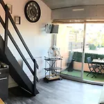 Charmant Studio Cabine Avec Piscine