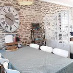Maison De Vacances, Plages Et Commerces A Pied