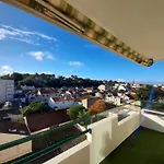 Arcachon : T2 Calme Avec Balcon, Proche Plage Et Centre, Parking Inclus - Fr-1-319-589