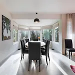 Villa Spacieuse Avec Piscine Privee, Wi-Fi, Animaux Admis - Fr-1-821-20