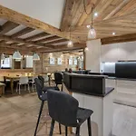 Appartement Centre Val D'Isere - Sauna, Parking, Wifi - Fr-1-567-26