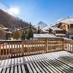 Chalet D'Exception Avec Piscine, Hammam Et Ascenseur A Val D'Isere, Proche Des Pistes - Fr-1-567-38