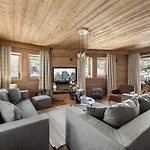 Appartement Spacieux, Cosy Avec Cheminee, Proche Pistes Et Ecole De Ski, Ideal Pour Familles - Fr-1-567-12