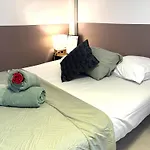 L'Amazone Studio Plein Centre Plages A 2Min Clim Wifi Sur Le Port - Top Prosconciergerie-
