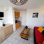 Appartement Village Naturiste Leather