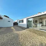 Maison Familiale 10 Pers, Annexe, Plage 250M, Wifi, Parking, Jardin Clos, Terrasse Avec Pergola - Fr-1-224B-163