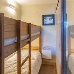 Appartement Renove Au Pied Des Pistes, Centre De La Tania, 2 Chambres, Parking Et Wifi Inclus - Fr-1-568-47