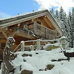 Chalet Le Nid Independant Mountain Chalet
