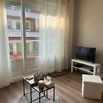 Appartement Cosy En Centre Ville De Dunkerque Avec Balcon & Parking Avec Portail En Option