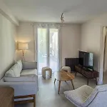 Maison Lumineuse Avec Jardin
