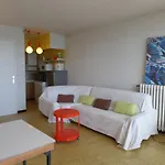 Palavas F2 Lumineux, Proche Plage Et Commerces, Tv Et Wifi Inclus - Fr-1-715-102