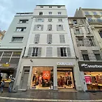 Studio Vieux Port 1-1
