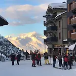 Arc 1950 - Appartement 2 Chambres - Ski-In & Out - Grande Terrasse Ensoleillee