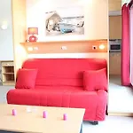 Studio Avec Balcon, Piscine, Parking Prive Et Proche Plage - La Rochelle - Fr-1-246-146