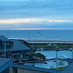 Studio Mezzanine La Vie En Bleu- Vue Mer Deauville