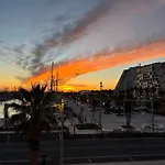 Studio Sur Le Port B