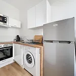 Le Petit Sud - Appartement Proche Des Halles - Wifi