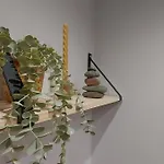 Au Clair De Lune