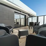 Charmant Appartement A 200M De L'Ocean Avec Terrasse Et Parking - Fr-1-50-157