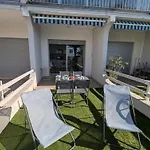 Sol-Y-Days Goeland, Appartement Avec Terrasse Front De Mer Et Place De Parking En Centre-Ville