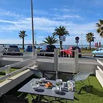 Sol-Y-Days Goeland, Appartement Avec Terrasse Front De Mer Et Place De Parking En Centre-Ville
