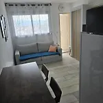 Studio Climatise 50 M.Du Port
