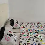 Calaisis Room Bed