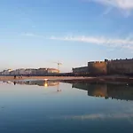 Saint Malo Intra-Muros Appart T2, All On Foot!